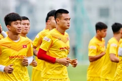 Huỷ chuyến tập huấn tại Bình Định, Minh Tùng và các đồng đội tại ĐTVN sẽ tập trung tại Hà Nội