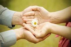 Sự vị tha là rất cần, nhưng chưa đủ