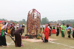 Nghệ nhân dân gian “giữ hồn” văn hóa Mường