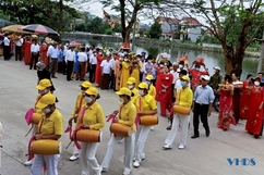 Khai mạc Lễ hội Phủ Nhì và công bố quyết định điểm du lịch ở xã Định Hòa