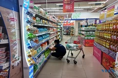 Hàng hóa dồi dào, nhiều chương trình khuyến mại dịp 30-4 và 1-5