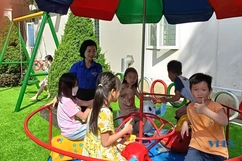 Huyện đoàn Như Xuân tặng công trình khu vui chơi cho thiếu nhi