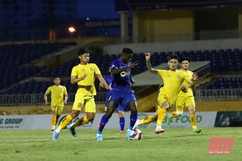 Đông Á Thanh Hóa thua đậm trận thứ 2 liên tiếp tại Giải bóng đá Tứ hùng Cúp Tân Long 2022