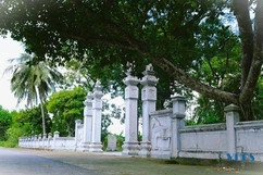 Thăm đền thờ vị vua khai sáng vương triều Tiền Lê