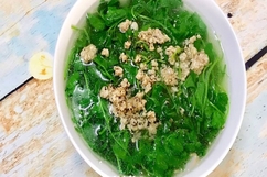 Thanh đạm, dân dã món canh rau má nấu thịt băm