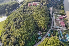 Thăm trận địa lửa năm xưa