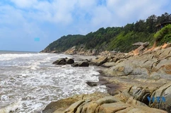 Về Sầm Sơn ngắm núi thiêng Trường Lệ