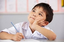 Người lớn đi tìm… sự ngây thơ