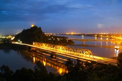 Những điểm đến lịch sử, văn hóa bên dòng Mã giang