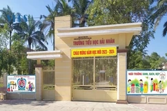 Giáo viên dạy học sinh khuyết tật hòa nhập: Lại gặp khó