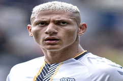 Richarlison hãy “trân trọng” những nụ cười châm biếm