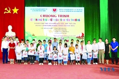 Ấm áp trung thu cho em 