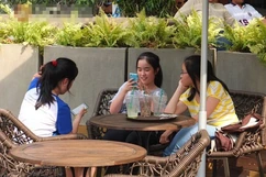 Cần có “rào chắn” bảo vệ trẻ em trước không gian mạng