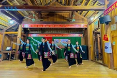 Du lịch cộng đồng Bản Ngàm