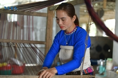 Phụ nữ Thái giữ gìn bản sắc dân tộc