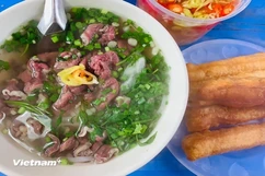 Những món ăn đậm đà béo ngậy của người dân các nước trong mùa Đông lạnh giá