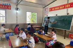 Khát vọng trên đỉnh Pù Mằn
