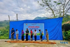 Niềm vui của cô trò điểm trường mầm non Xa Mang