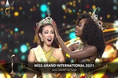 Nguyễn Thúc Thùy Tiên và cú trượt dài của một “hoa hậu quốc dân”