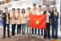 Sinh viên Việt Nam giành 3 giải thưởng tại cuộc thi ICT Huawei 2025