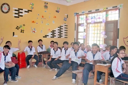 Xây dựng trường chuẩn quốc gia ở Quảng Xương: Thực trạng và giải pháp