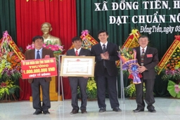 Xã Đồng Tiến đón nhận danh hiệu xã đạt chuẩn NTM