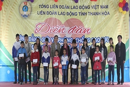 Đẩy mạnh tuyên truyền về bình đẳng giới và phòng, chống bạo lực đối với phụ nữ và trẻ em gái