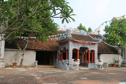Thiêng liêng không gian văn hóa làng