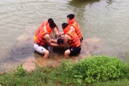 Rủ nhau tắm sông một học sinh lớp 9 bị đuối nước tử vong