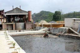 Công ty Tuấn Vinh chôn ống ngầm xả thải ra sông Âm