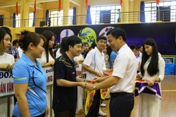 Gần 400 VĐV tranh tài Giải thể thao Hè Sầm Sơn 2017