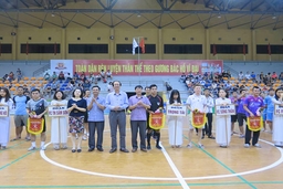 Gần 150 VĐV tranh tài Giải bóng đá Futsal các CLB Sầm Sơn