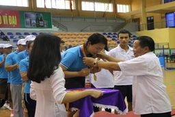 Giao lưu thể thao Thanh Hóa - Hủa Phăn