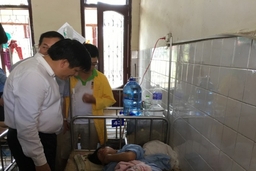 Thứ trưởng Bộ y tế kiểm tra công tác phòng, chống sốt xuất huyết tại Thanh Hóa