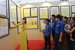 Vui, buồn nghề hướng dẫn viên du lịch (Bài 1): Những ‘đại sứ’ ngành du lịch