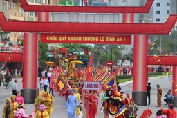 Về Sầm Sơn đâu chỉ có biển
