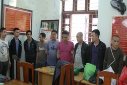 Triệt phá sới bạc chuyên nghiệp, thu giữ hơn 1 tỷ đồng