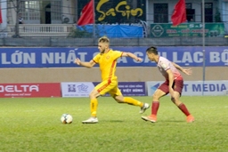 Thắng Sài Gòn FC 2 - 1: Thanh Hóa vươn lên vị trí thứ 8