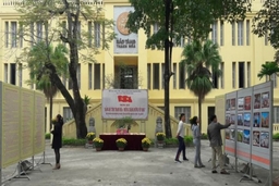 Trưng bày hình ảnh: “Đảng bộ tỉnh Thanh Hóa - những chặng đường vẻ vang”