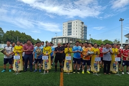 Sôi nổi Giải bóng đá tranh cúp FC Báo chí Thanh Hóa