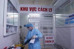 Thêm 4 người mắc COVID-19, Việt Nam có 590 ca bệnh