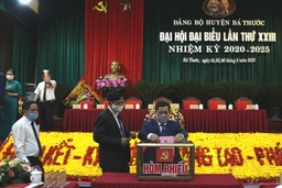 Đồng chí Bùi Văn Lưỡng được bầu giữ chức Bí thư Huyện ủy Bá Thước, nhiệm kỳ 2020 - 2025
