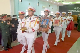 Trang trọng Lễ Truy điệu 13 liệt sĩ hy sinh tại Rào Trăng 3