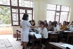 Để chính sách BHYT đến được với học sinh, sinh viên
