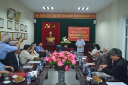 Tọa đàm sách “Câu đối và những giai thoại” của tác giả Lê Văn Bài
