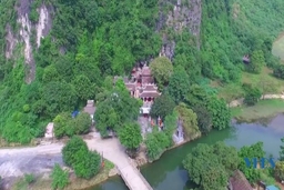 Linh thiêng đền Rồng, đền Nước