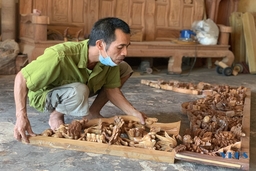 Nhộn nhịp làng nghề mộc Hạ Vũ
