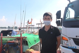 Khó khăn về lao động, nhiều tàu không thể vươn khơi