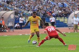 Bài toán lợi ích và việc “loay hoay” phương án tối ưu cho giải V.League