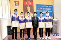 Chuyện kể từ “Bức tường bóng khí ngăn chặn và thu gom rác thải nhựa tại các cửa sông đổ ra biển”